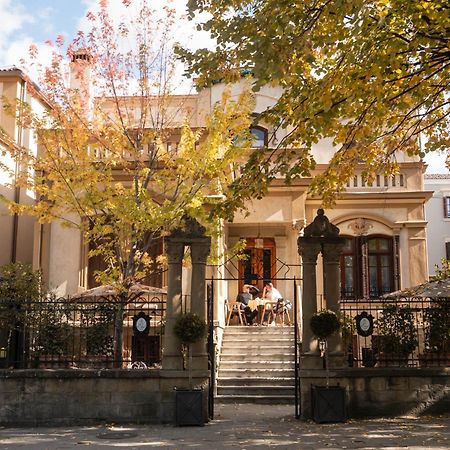 Vila Ebel Hotel Pool & Spa Korça Kültér fotó