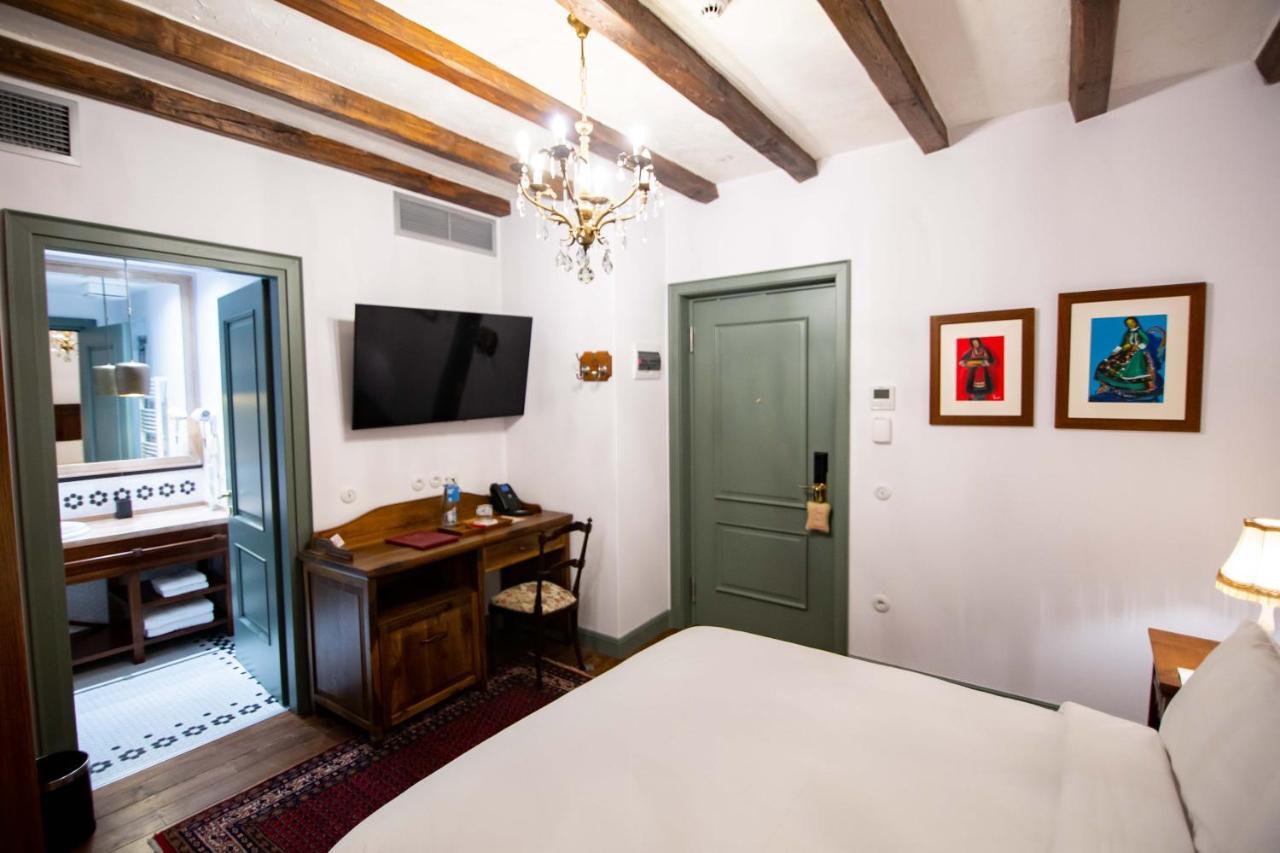Vila Ebel Hotel Pool & Spa Korça Kültér fotó